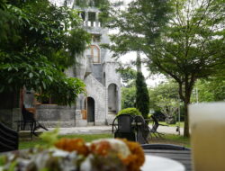 Lodji Londo Coffee, Tempat Nongkrong Unik Ala Kastil