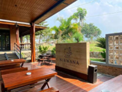 Nirwana Stable: Cafe Syahdu di Semarang