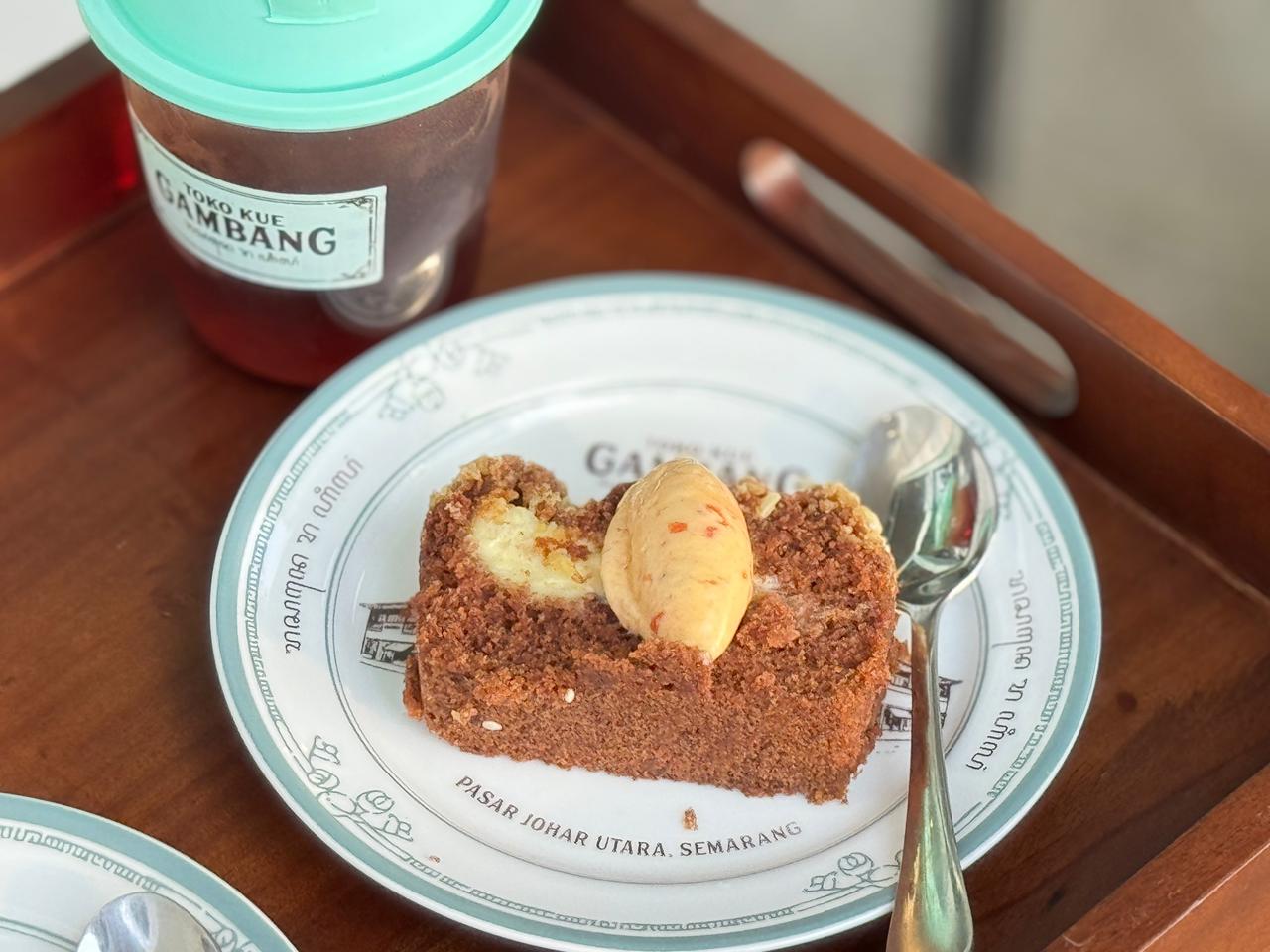 Toko Kue Gambnag Semarang