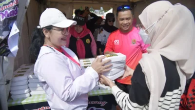tukar Botol jadi lumpia