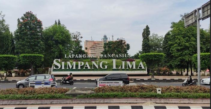 wajahh baru simpang lima semarang