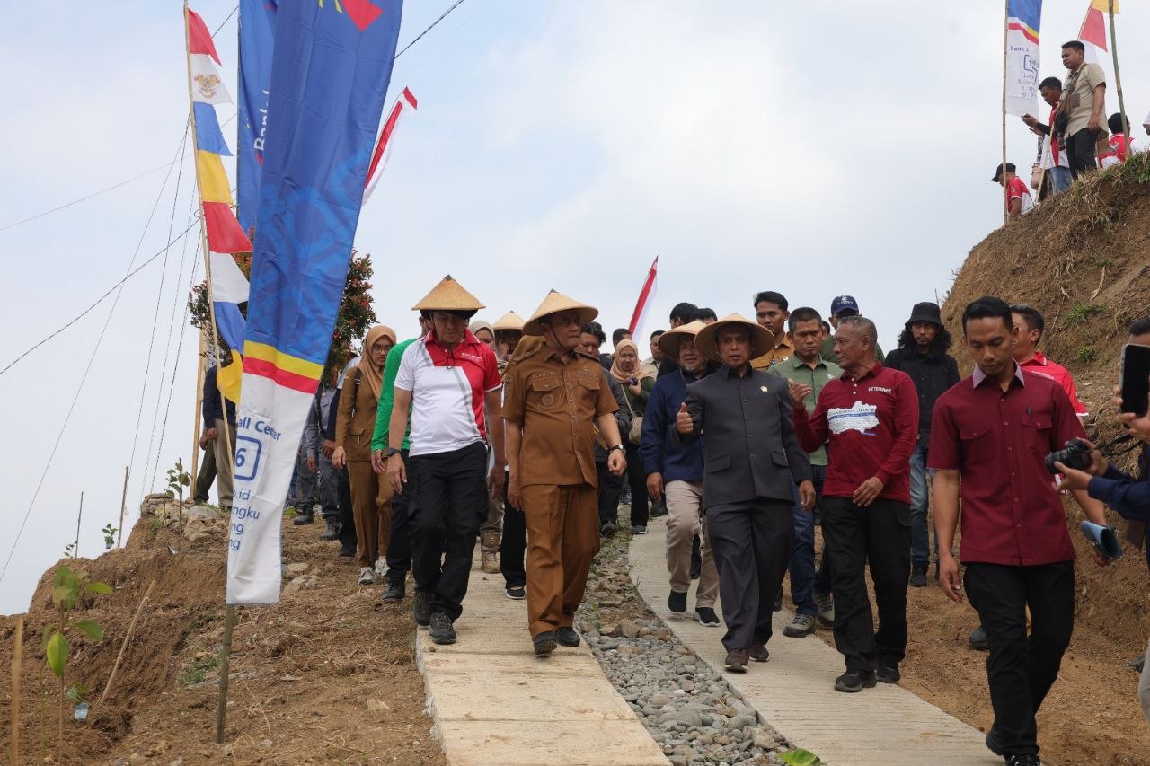 Wakil Ketua DPRD Provinsi Jawa Tengah, Setya Arinugroho, menyoroti besarnya potensi sektor pertanian dan peternakan di Jawa Tengah sebagai ujung tombak utama ketahanan pangan daerah.