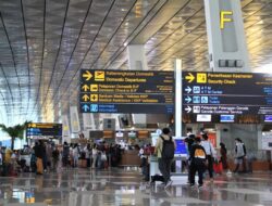 6 Bandara Ditutup Sementara Akibat Abu Vulkanik Erupsi Gunung Anak Krakatau