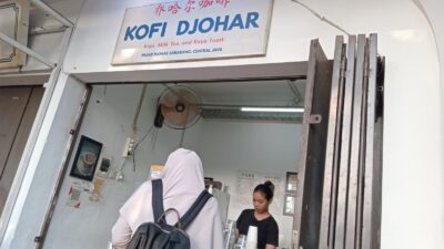 tempat nongkrong di Pasar Djohar