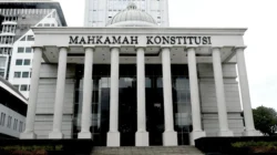 MK Tolak Gugatan Ijazah Gibran